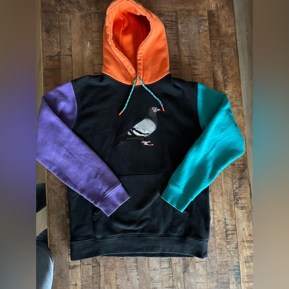 Staple Pigeon Tricolored hoodie size L